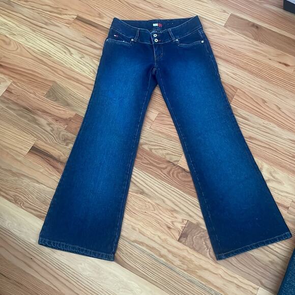 Tommy Hilfiger  Jeans Medium dark Wash No Back Pockets Size 9 - Picture 2 of 9
